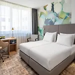 Hotel Wyndham Garden Messe 4*