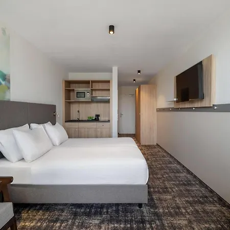 Hotel Wyndham Garden Messe