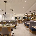 Wyndham Garden Messe Hotell 4*