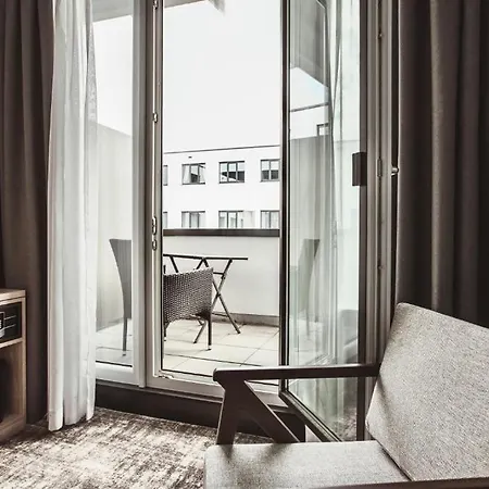Wyndham Garden Messe ホテル