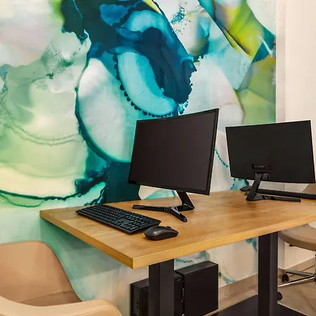 Wyndham Garden Messe ホテル