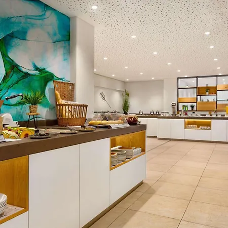 Wyndham Garden Messe ホテル 4*