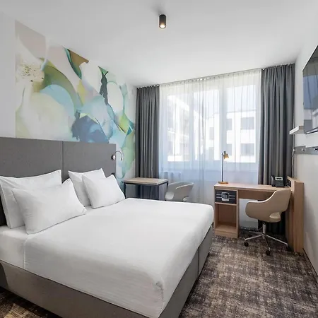 Wyndham Garden Messe Отель Мюнхен