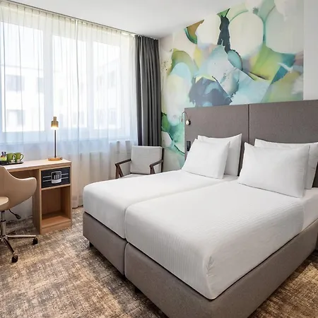 Отель Wyndham Garden Messe 4*