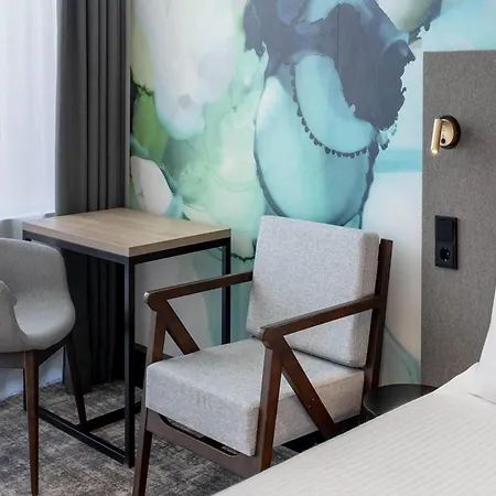 Отель Wyndham Garden Messe 4*