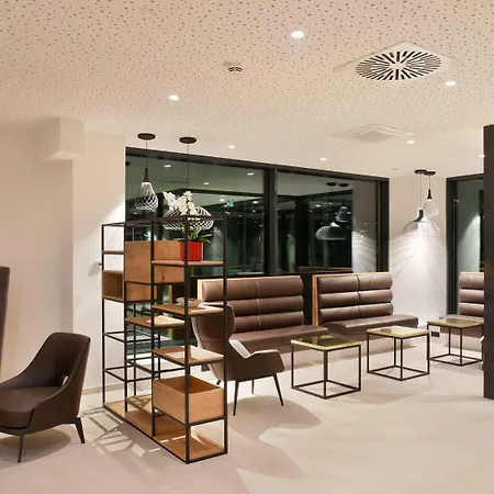 Wyndham Garden Messe Мюнхен