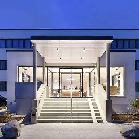 Wyndham Garden Messe Отель Мюнхен