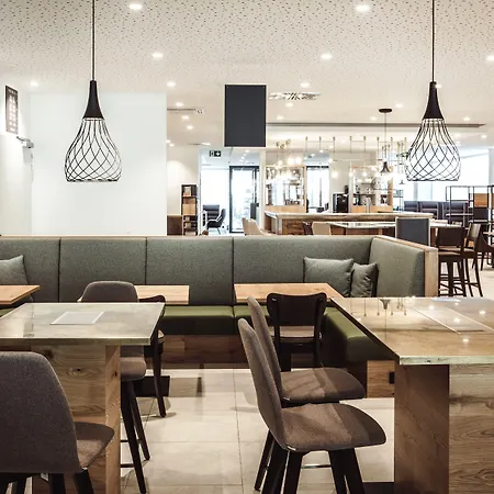 Отель Wyndham Garden Messe