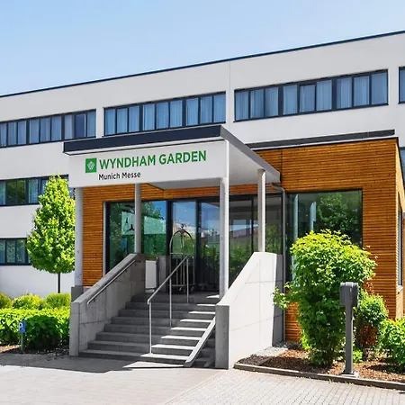 Wyndham Garden Messe 4* מינכן