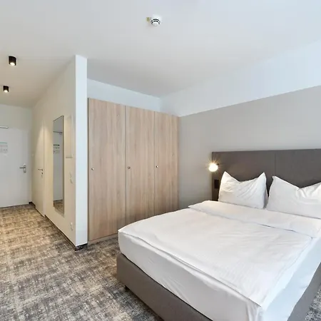 Wyndham Garden Messe ホテル 4*