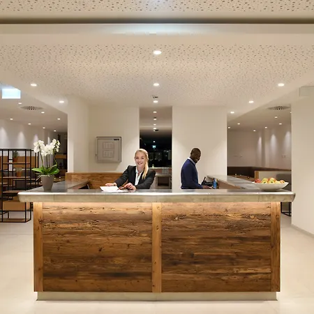 Wyndham Garden Messe ホテル 4*
