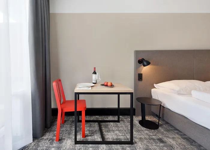 Wyndham Garden Messe 4*