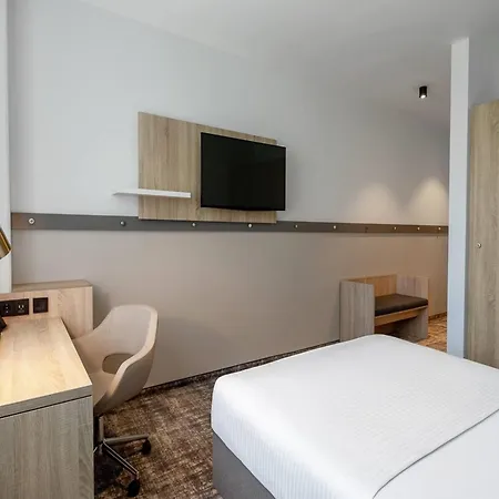 Wyndham Garden Messe Hotel