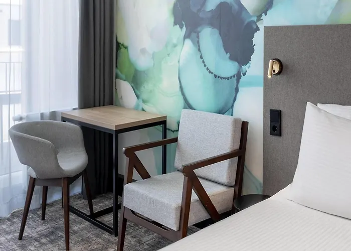 מלון Wyndham Garden Messe 4*