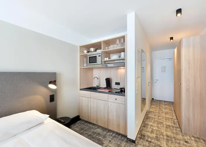 Wyndham Garden Messe 4* München