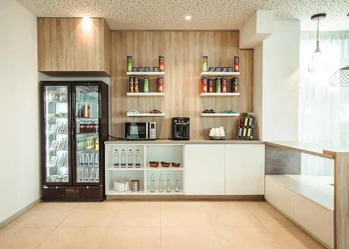 Hotel Wyndham Garden Messe 4*